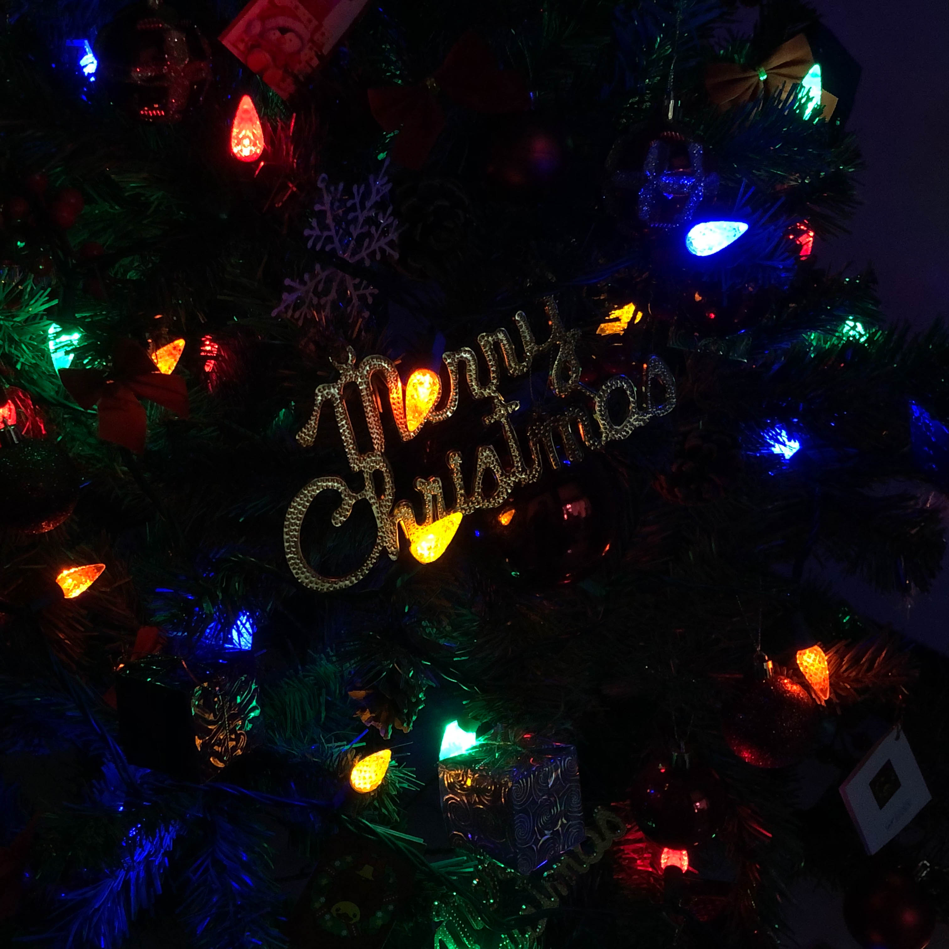 Luzes de Natal LED multi UL à prova d'água C6 morango