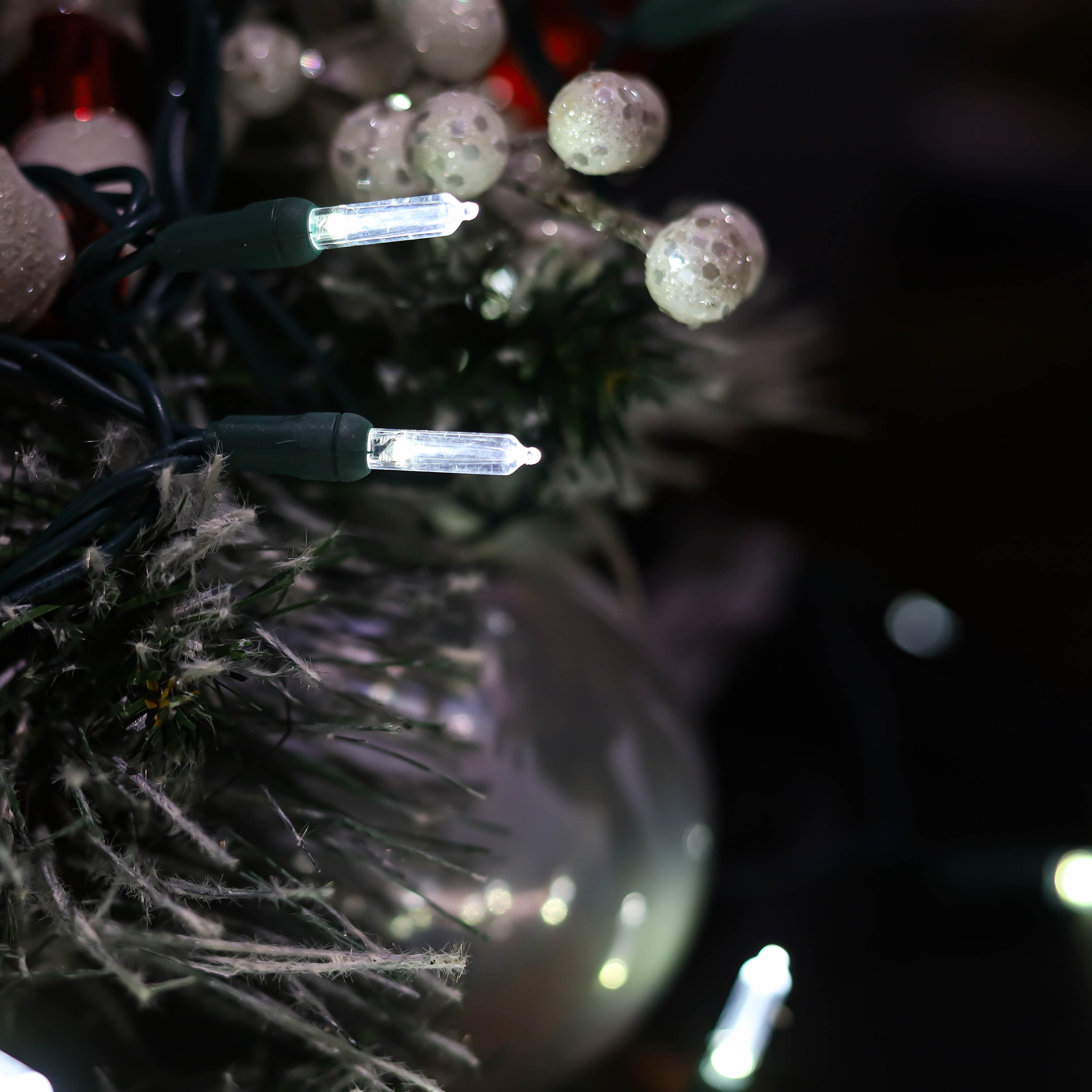 A corda do UL do diodo emissor de luz T5 ilumina o uso exterior branco frio do grupo da luz de Natal