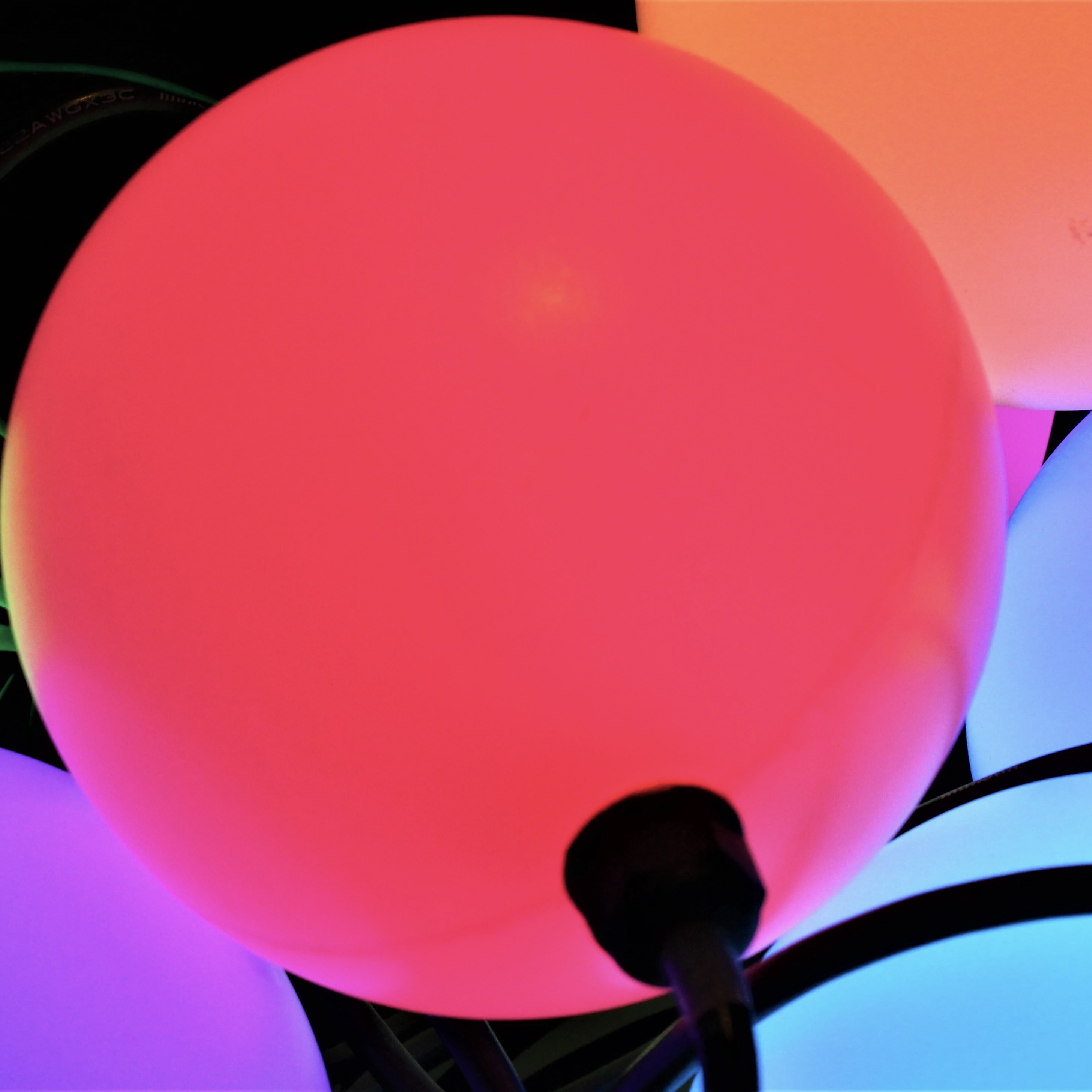 Luz Triklit RGB G100