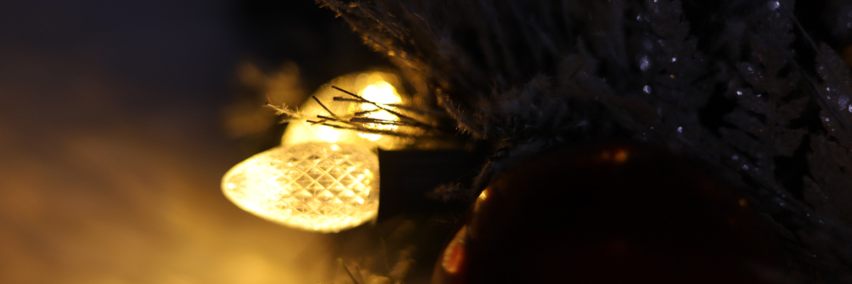 L&acirc;mpadas de reposi&ccedil;&atilde;o de Natal C7 